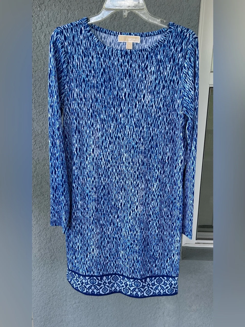 Michael Kors Women’s Blue White Geometric Print Shift Dress Size M Long Sleeve